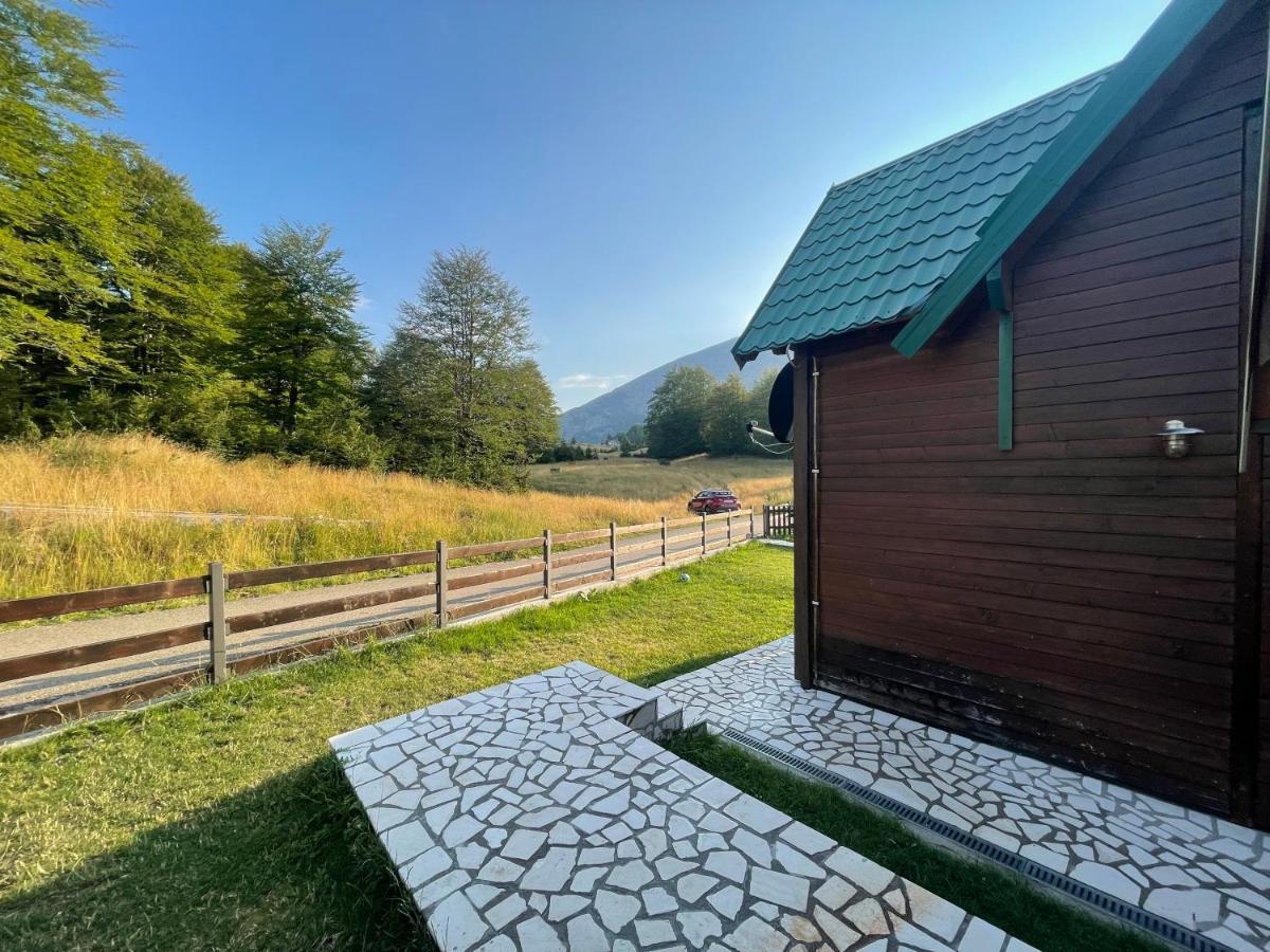 Small House Floki Žabljak エクステリア 写真